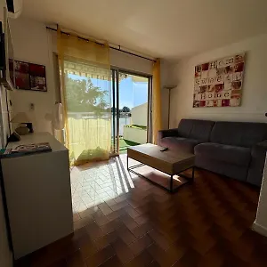  Appartement Beau Climatise Face A La France